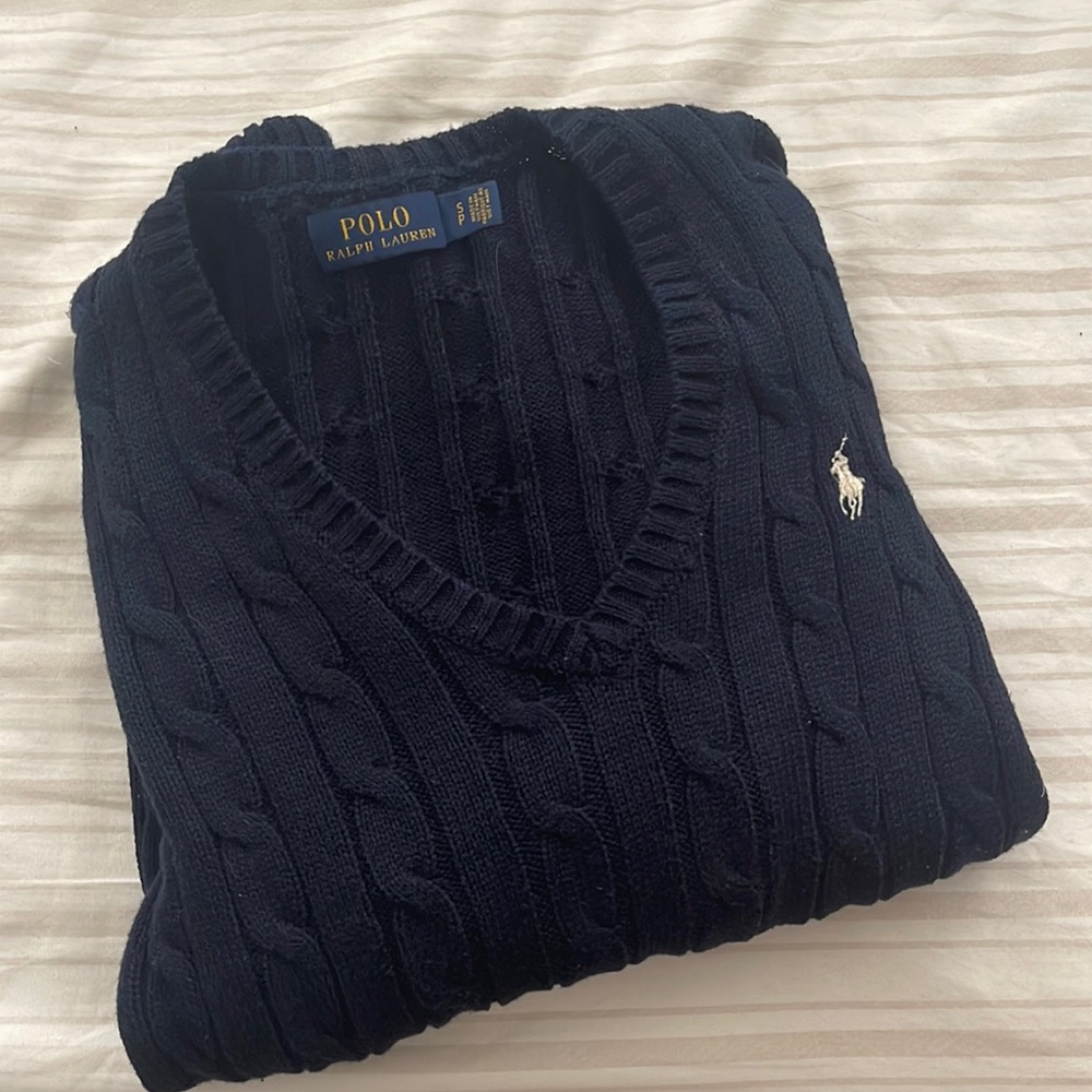 Polo v neck sweater